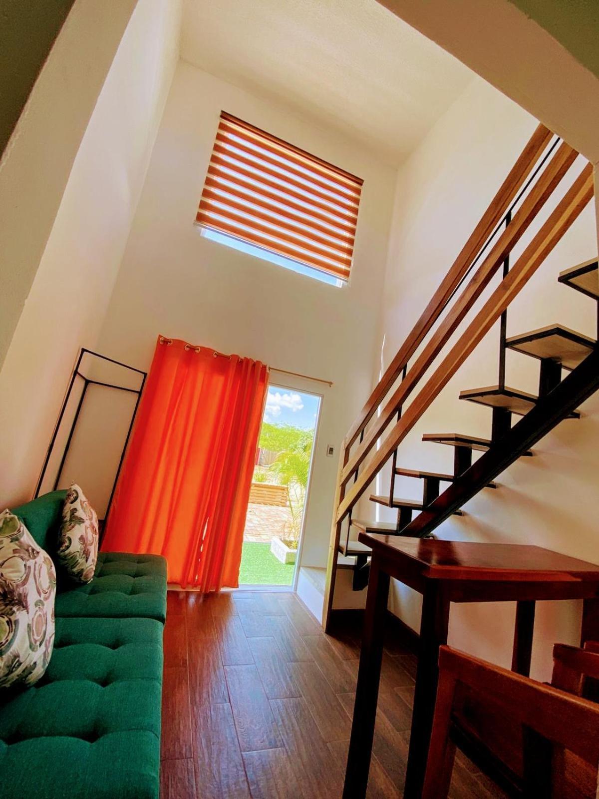 Hotel Café Madame à Puerto López Extérieur photo